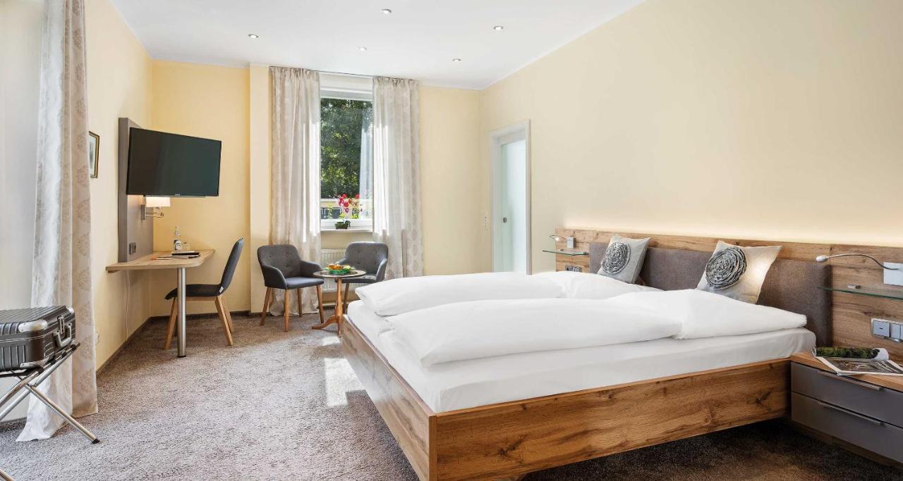 Hotel Liebl Plattling Eksteriør billede